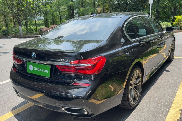 Used BMW 7 Series 2018 730Li Leading Model M Sport Package Exterior 6