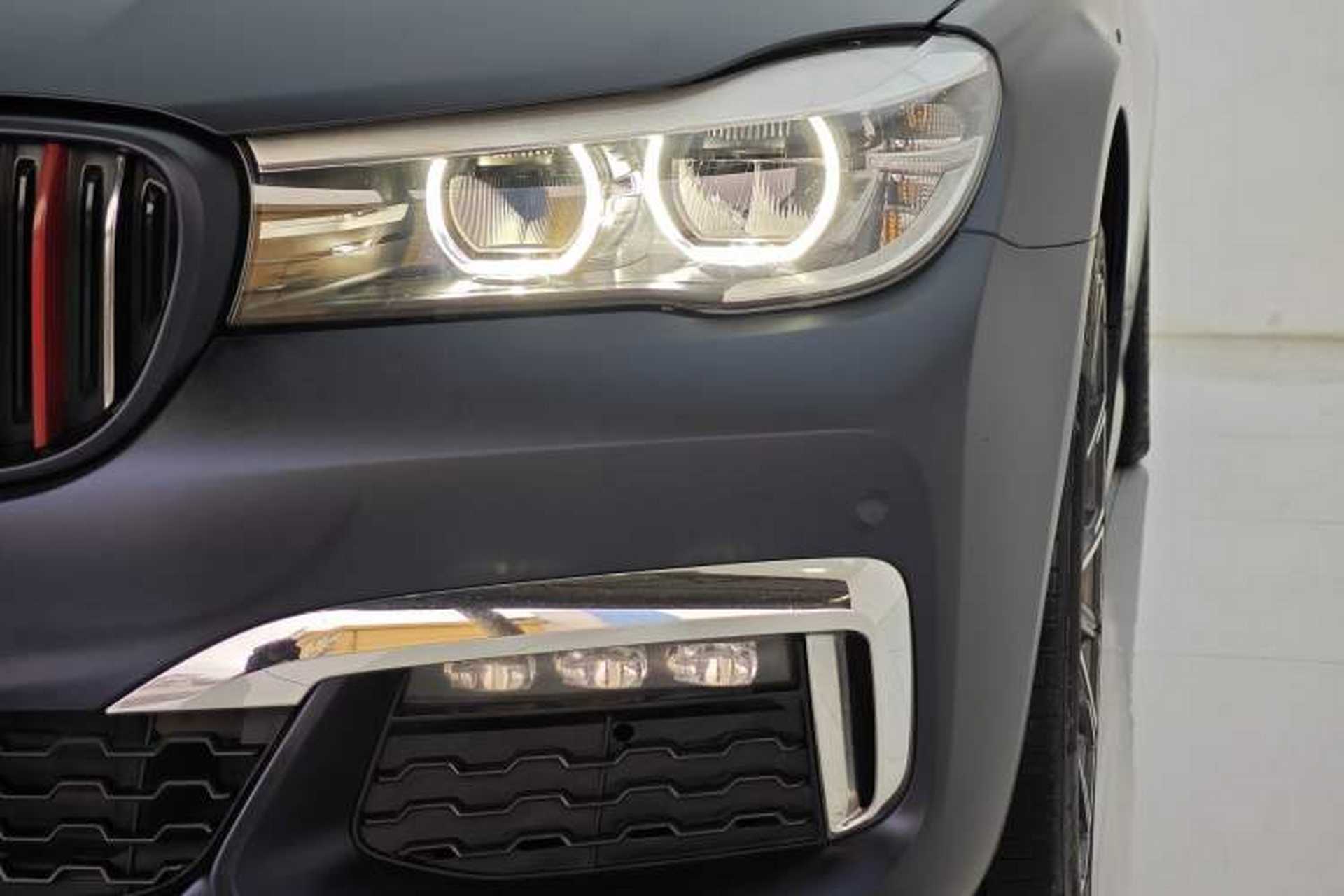 Used BMW 7 Series 2018 730Li Leading Model M Sport Package Exterior 6