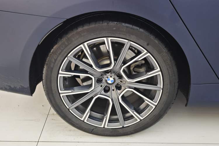Used BMW 7 Series 2018 730Li Leading Model M Sport Package Exterior 8