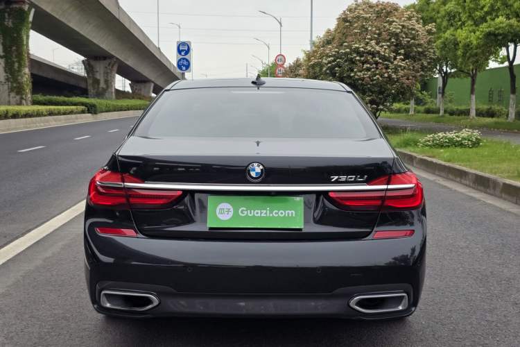Used BMW 7 Series 2018 730Li Leading Model M Sport Package Exterior 9