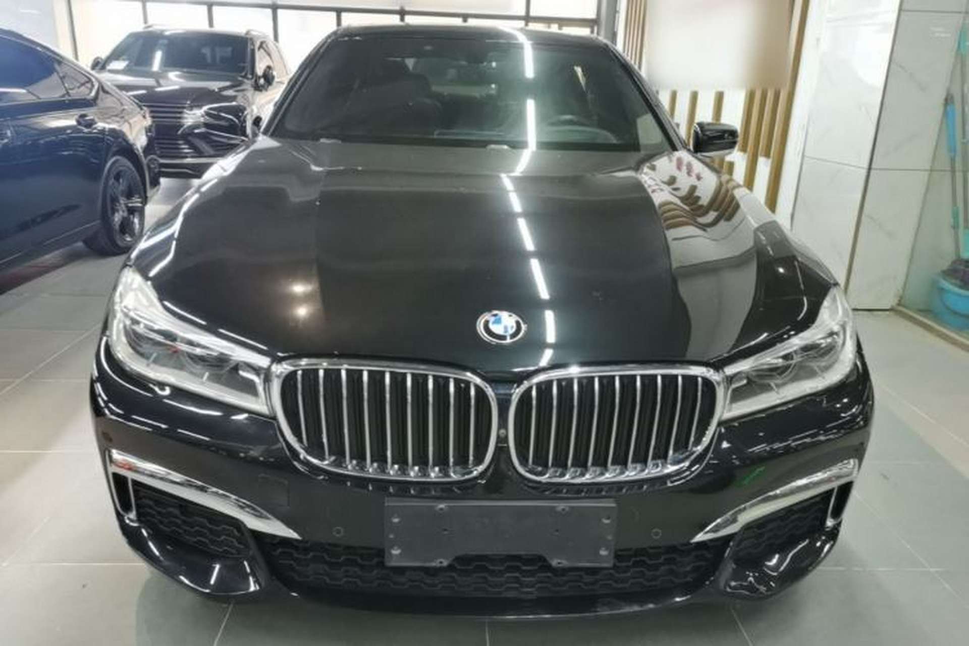 Used BMW 7 Series 2018 740Li M Sport Package Leading Model Front
