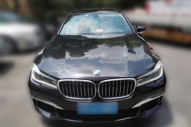Used BMW 7 Series 2018 740Li M Sport Package Leading Model Front