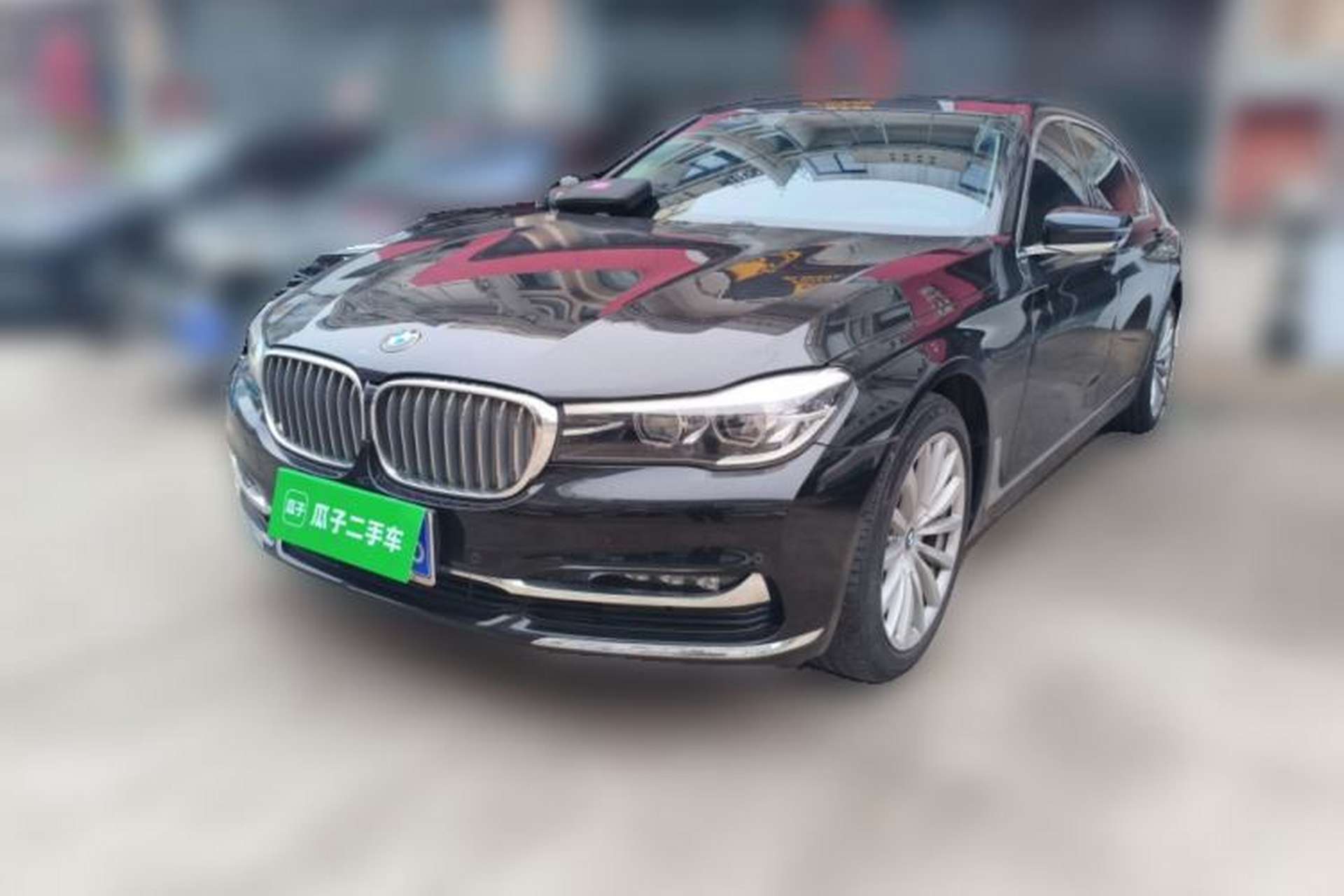 Used BMW 7 Series 2018 730Li Leading Model Excellence Package Front Left 45 Deg
