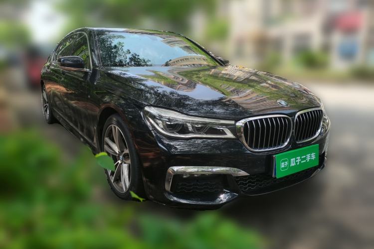 Used BMW 7 Series 2018 730Li Luxury Edition M Sport Package Front Right 45 Deg