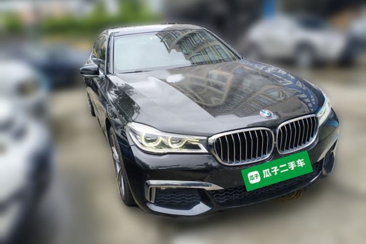 Used BMW 7 Series 2018 730Li Luxury Edition M Sport Package Front Right 45 Deg