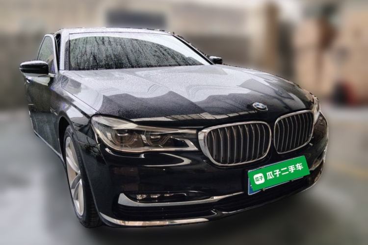 Used BMW 7 Series 2018 730Li Luxury Model Excellence Package Front Right 45 Deg