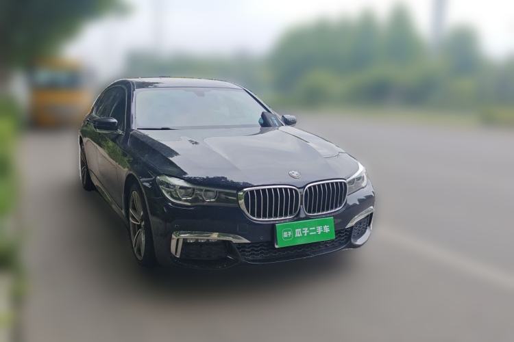 Used BMW 7 Series 2018 730Li Leading Model M Sport Package Front Right 45 Deg