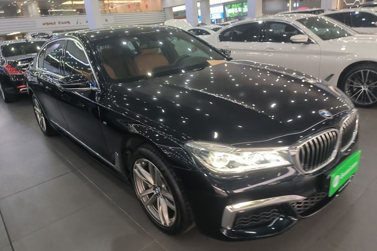 Used BMW 7 Series 2018 730Li Luxury Edition M Sport Package Front Right 45 Deg