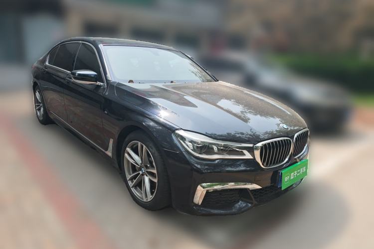 Used BMW 7 Series 2018 730Li Leading Model M Sport Package Front Right 45 Deg