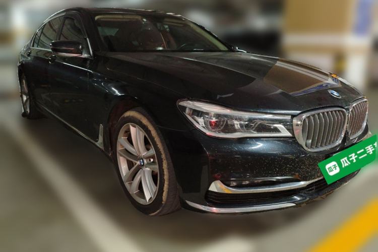 Used BMW 7 Series 2018 730Li Luxury Model Excellence Package Front Right 45 Deg