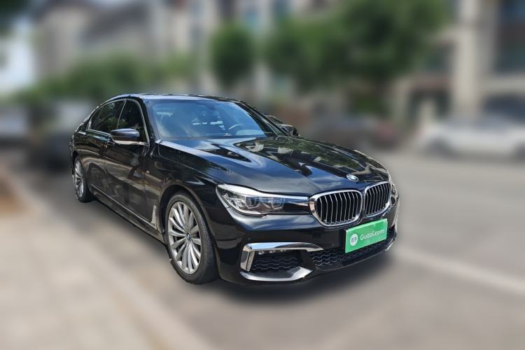 Used BMW 7 Series 2018 730Li Leading Model M Sport Package Front Right 45 Deg