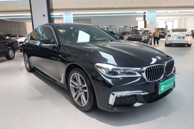 Used BMW 7 Series 2018 730Li Luxury Edition M Sport Package Front Right 45 Deg