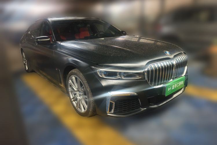 Used BMW 7 Series 2018 740Li xDrive Luxury Edition M Sport Package Front Right 45 Deg