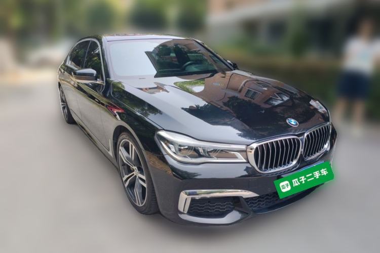Used BMW 7 Series 2018 740Li M Sport Package Leading Model Front Right 45 Deg