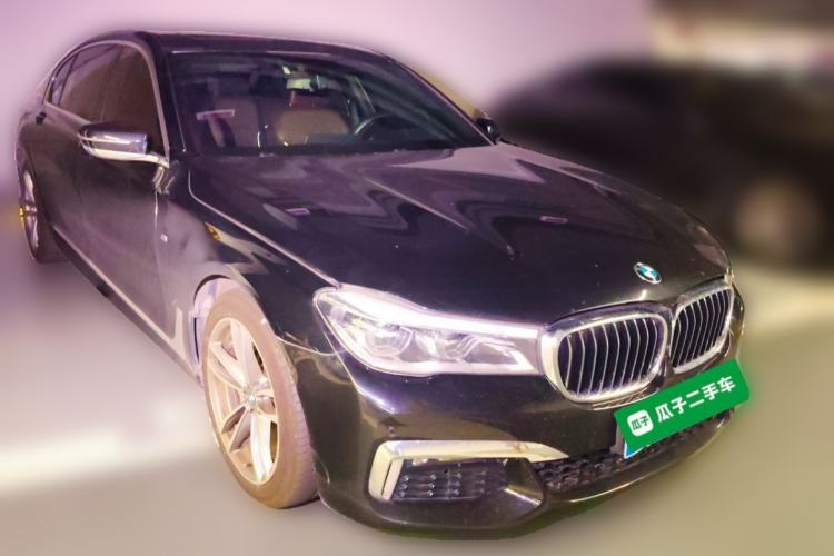 Used BMW 7 Series 2018 730Li Luxury Edition M Sport Package Front Right 45 Deg
