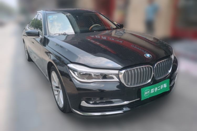 Used BMW 7 Series 2018 730Li Luxury Model Excellence Package Front Right 45 Deg