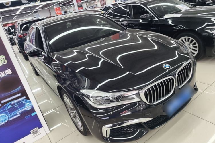 Used BMW 7 Series 2018 730Li Luxury Edition M Sport Package Front Right 45 Deg