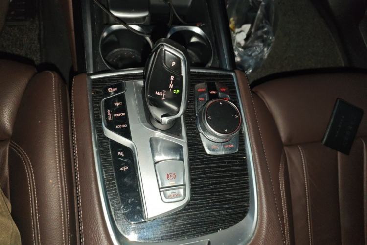 Used BMW 7 Series 2018 730Li Leading Model M Sport Package Gear Lever