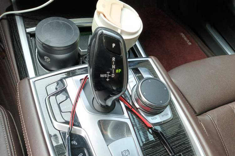 Used BMW 7 Series 2018 730Li Luxury Edition M Sport Package Gear Lever