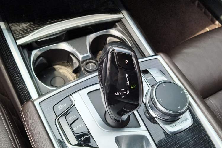 Used BMW 7 Series 2018 730Li Leading Model M Sport Package Gear Lever