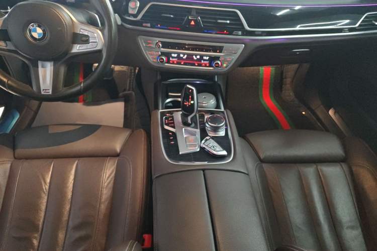 Used BMW 7 Series 2018 730Li Leading Model M Sport Package Gear Lever