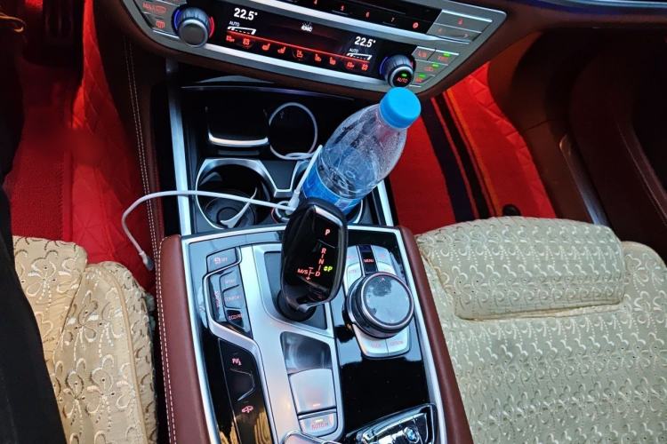 Used BMW 7 Series 2018 740Li xDrive Luxury Edition M Sport Package Gear Lever