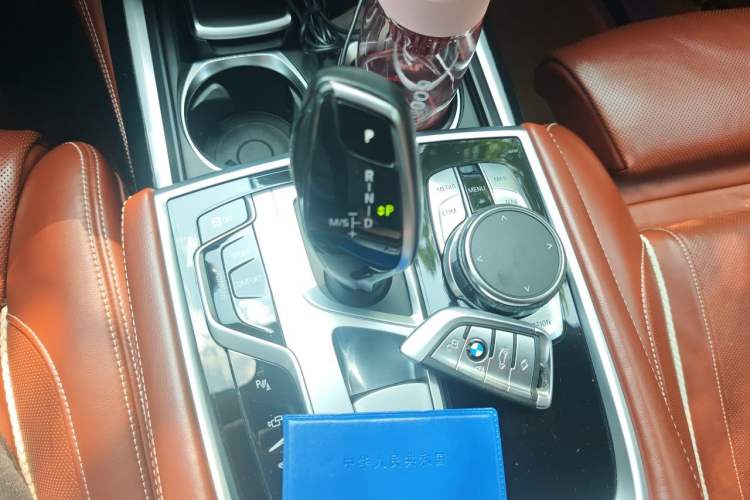 Used BMW 7 Series 2018 740Li M Sport Package Leading Model Gear Lever