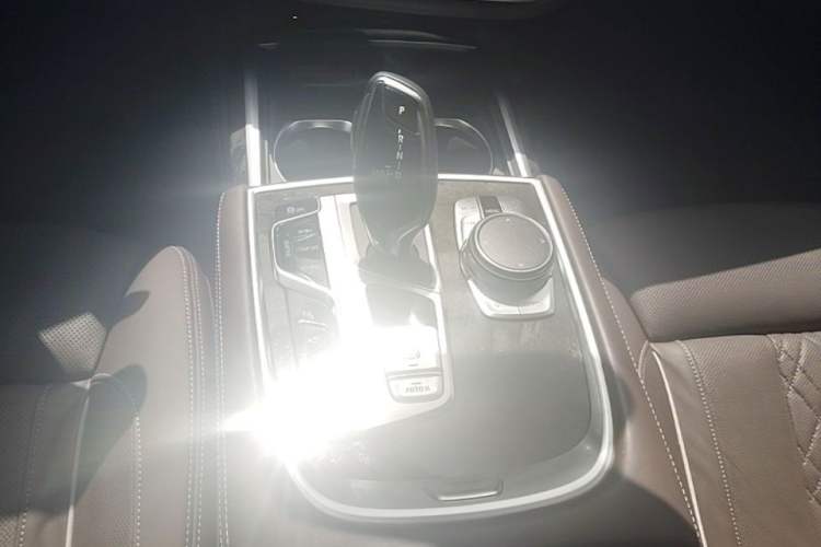 Used BMW 7 Series 2018 730Li Luxury Model Excellence Package Gear Lever