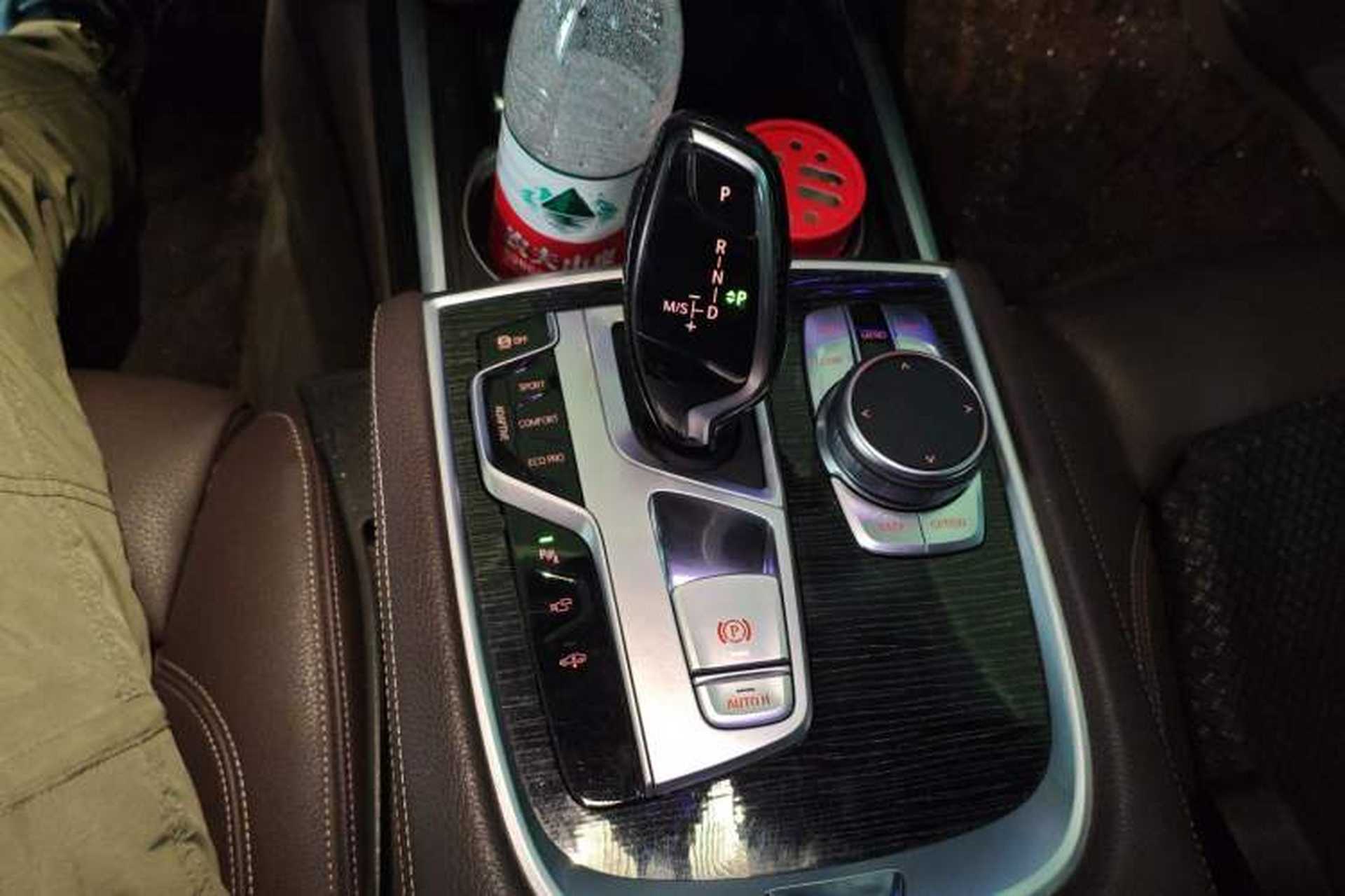 Used BMW 7 Series 2018 730Li Leading Model M Sport Package Gear Lever
