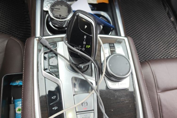 Used BMW 7 Series 2018 730Li Leading Model Excellence Package Gear Lever