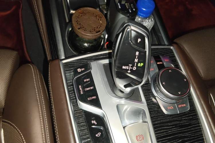 Used BMW 7 Series 2018 730Li Luxury Edition M Sport Package Gear Lever