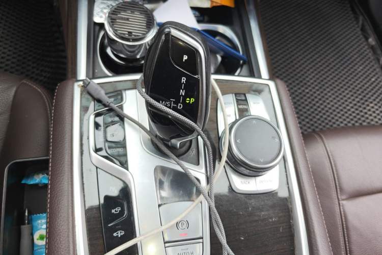 Used BMW 7 Series 2018 730Li Leading Model Excellence Package Gear Lever