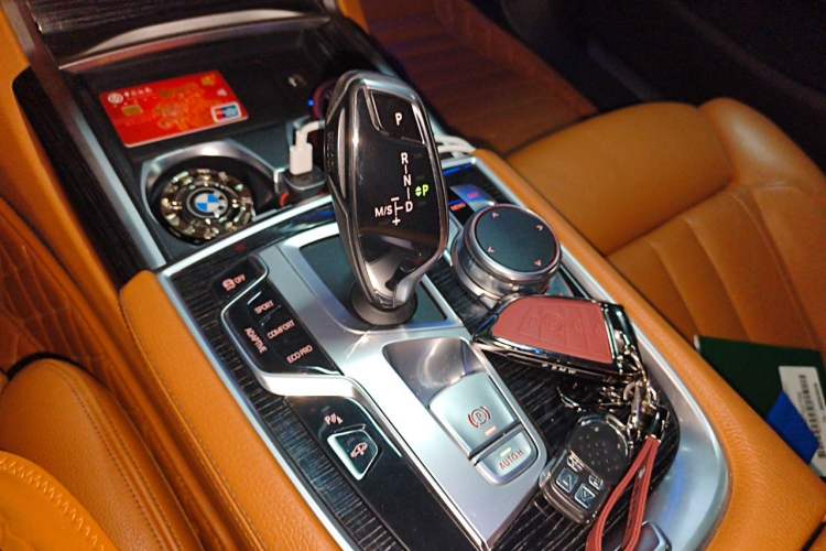 Used BMW 7 Series 2018 730Li Leading Model M Sport Package Gear Lever