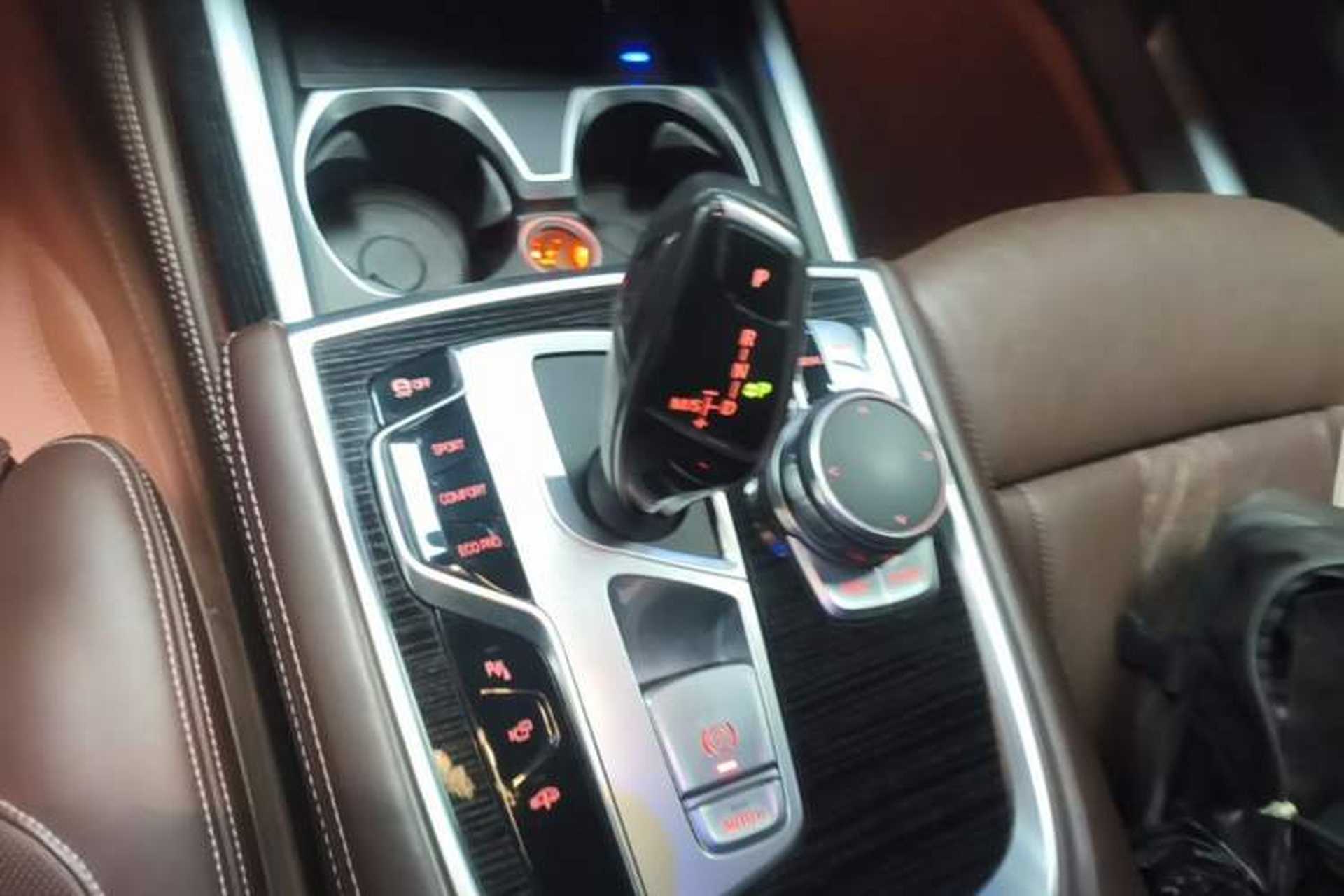 Used BMW 7 Series 2018 730Li Luxury Edition M Sport Package Gear Lever