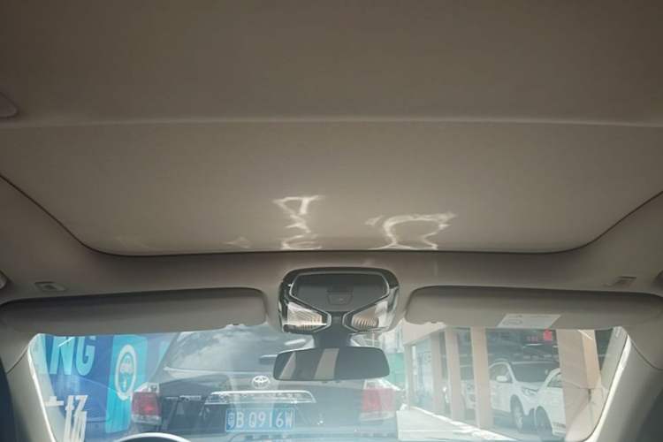 Used BMW 7 Series 2018 730Li Luxury Model Excellence Package Headliner