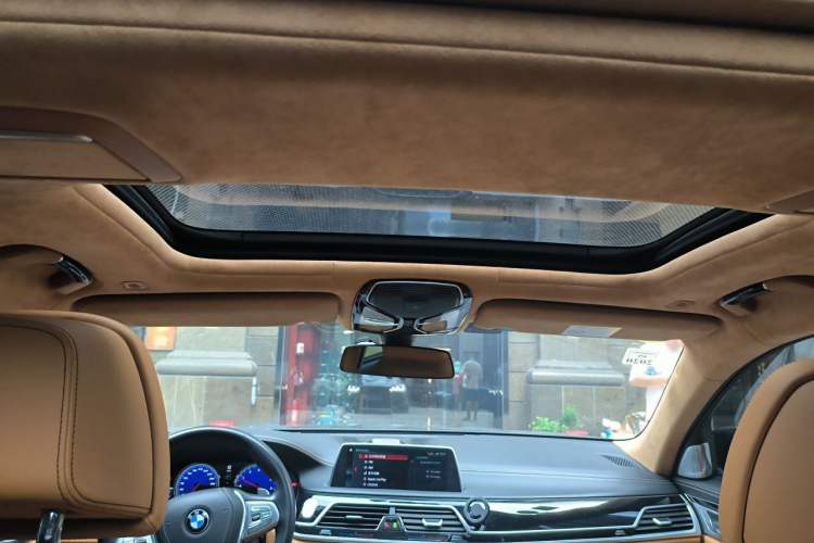 Used BMW 7 Series 2018 740Li xDrive Luxury Edition M Sport Package Headliner