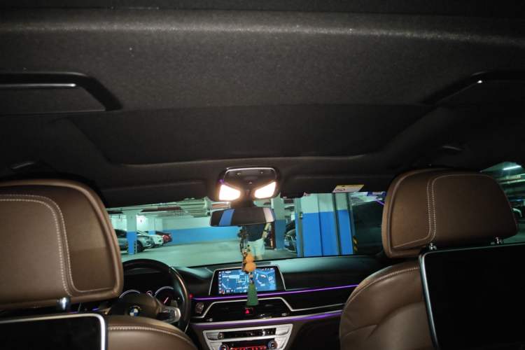 Used BMW 7 Series 2018 740Li M Sport Package Leading Model Headliner