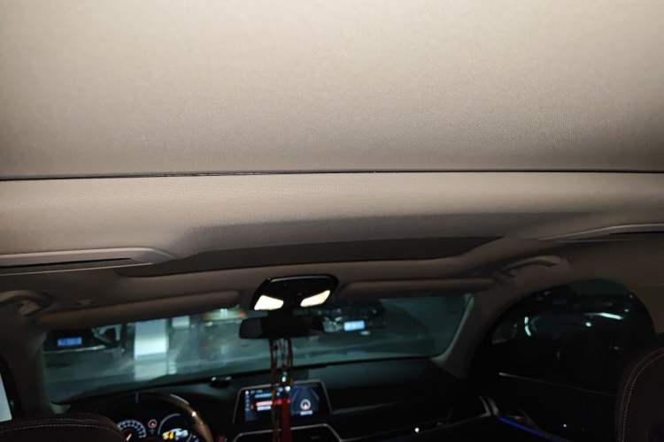 Used BMW 7 Series 2018 730Li Leading Model Excellence Package Headliner