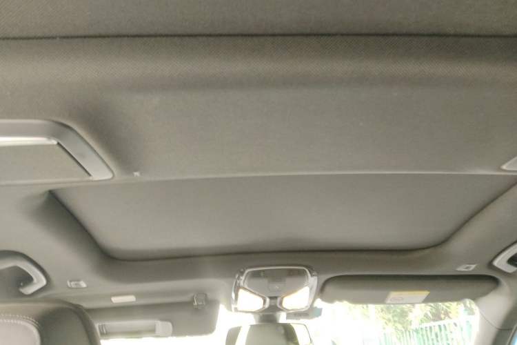 Used BMW 7 Series 2018 740Li M Sport Package Leading Model Headliner