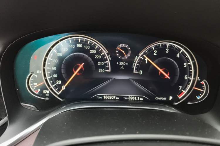 Used BMW 7 Series 2018 740Li M Sport Package Leading Model Instrument Cluster