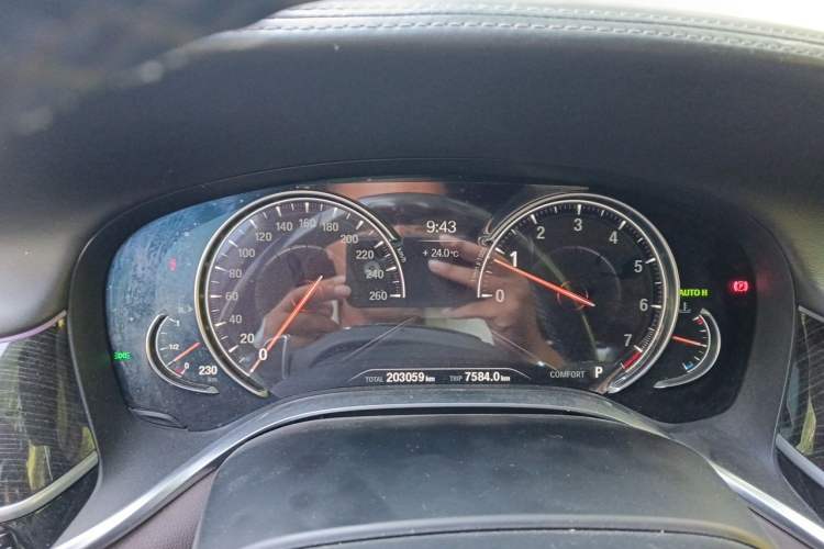 Used BMW 7 Series 2018 730Li Luxury Edition M Sport Package Instrument Cluster
