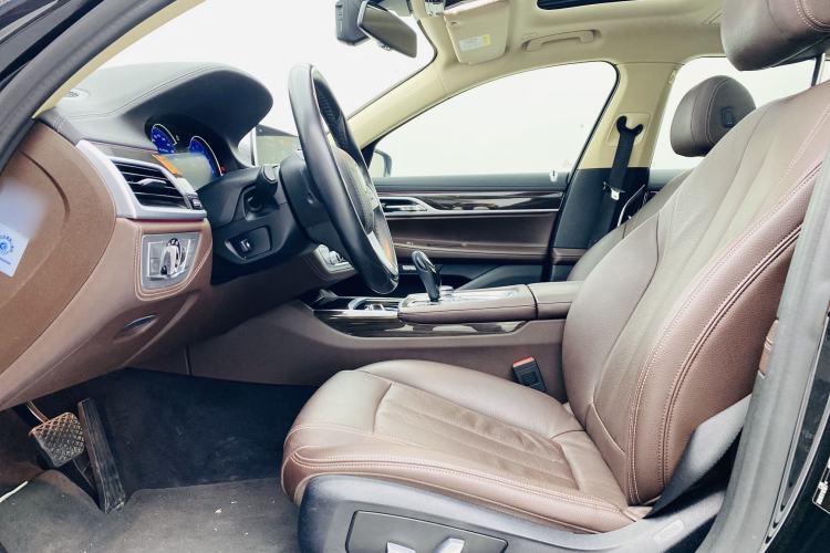 Used BMW 7 Series 2018 730Li Leading Model Excellence Package Interior 2