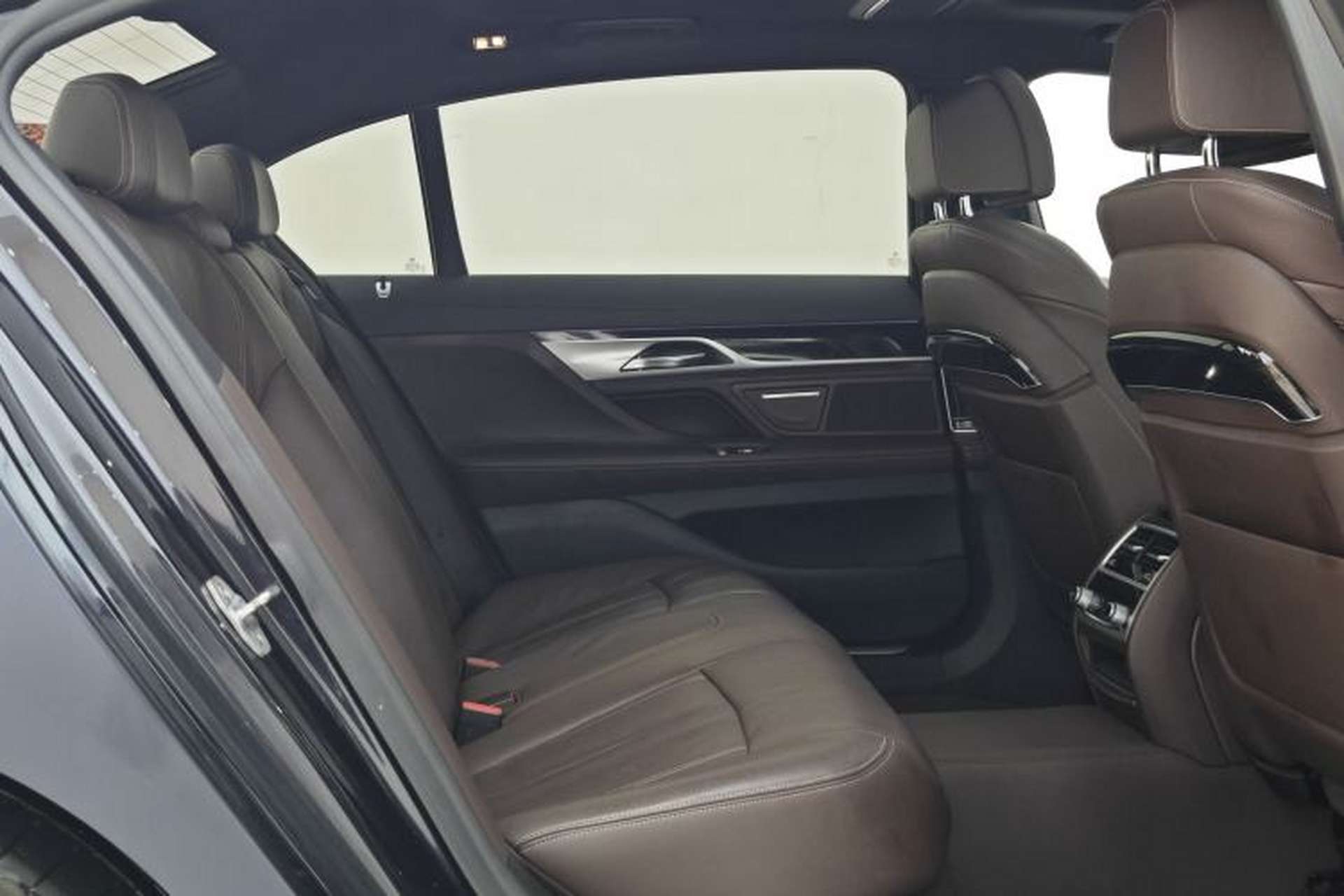 Used BMW 7 Series 2018 730Li Leading Model M Sport Package Interior 5