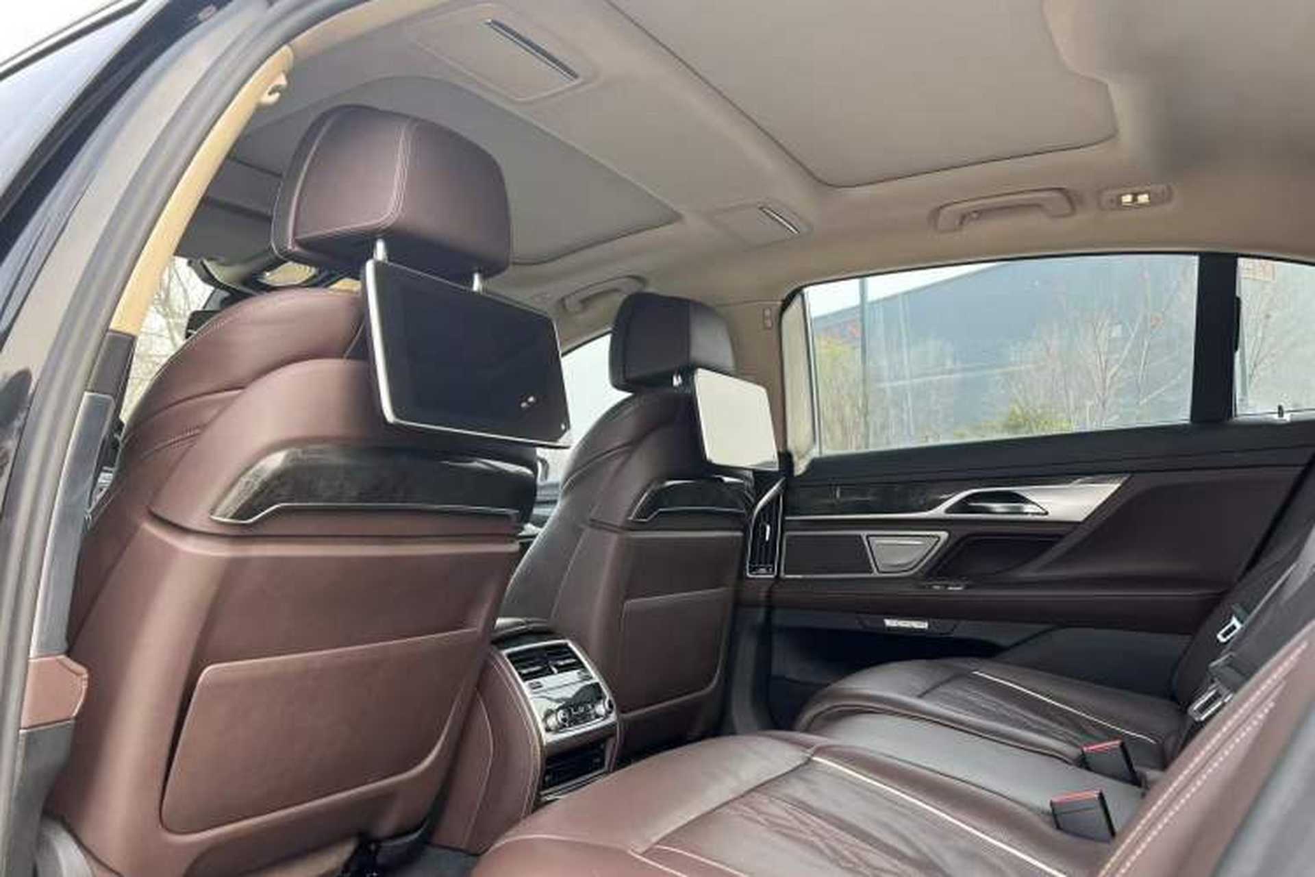 Used BMW 7 Series 2018 730Li Luxury Model Excellence Package Interior 6