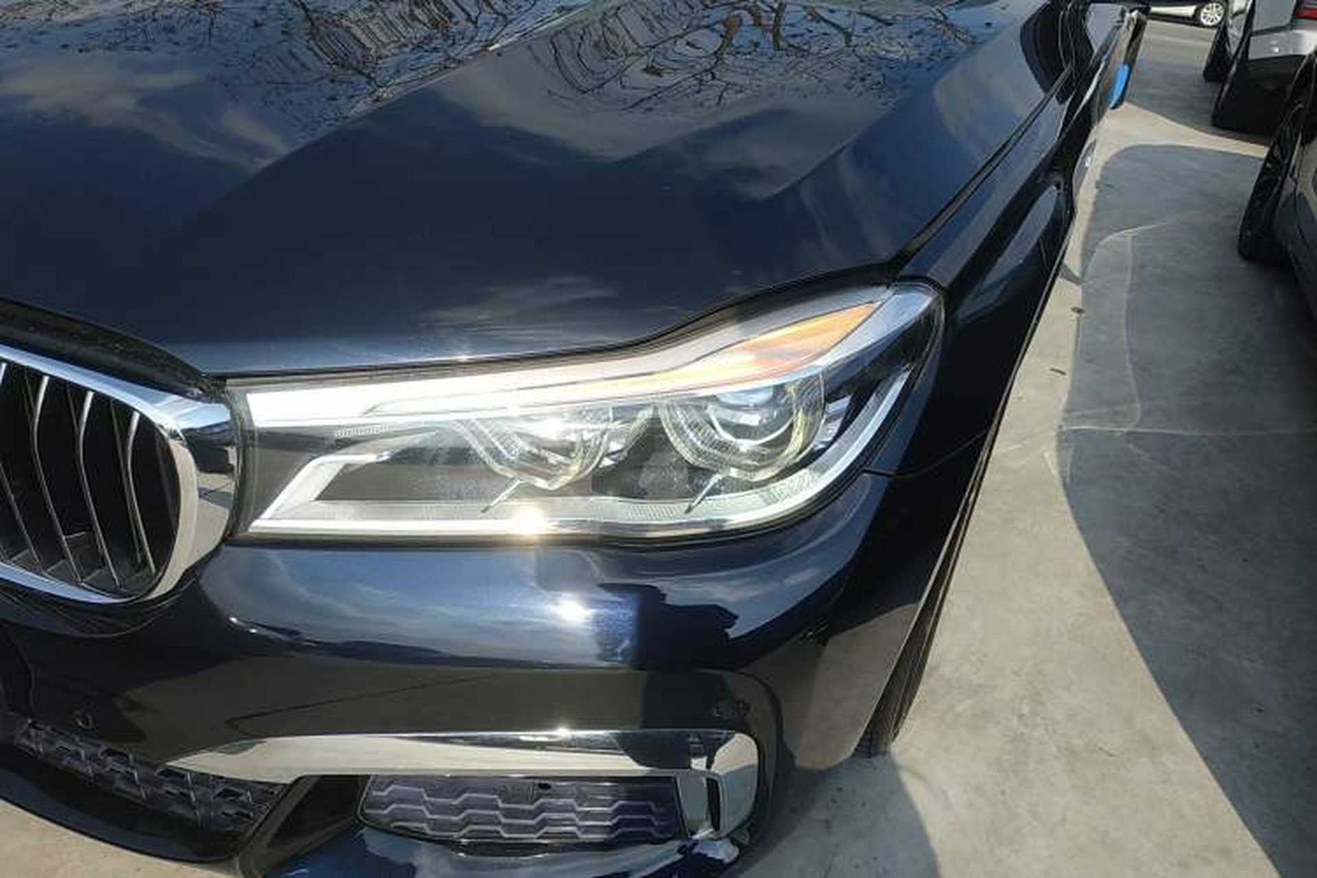 Used BMW 7 Series 2018 730Li Luxury Edition M Sport Package Left Front Headlight