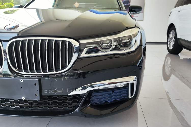 Used BMW 7 Series 2018 730Li Luxury Edition M Sport Package Left Front Headlight
