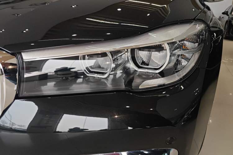 Used BMW 7 Series 2018 730Li Leading Model M Sport Package Left Front Headlight