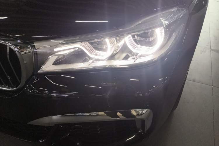 Used BMW 7 Series 2018 730Li Luxury Edition M Sport Package Left Front Headlight