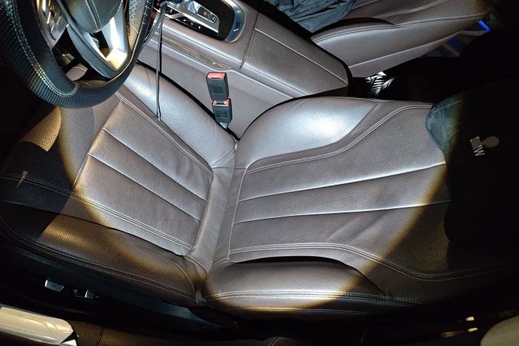 Used BMW 7 Series 2018 730Li Leading Model Excellence Package Left Front Seat