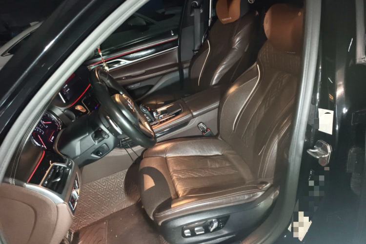 Used BMW 7 Series 2018 740Li M Sport Package Leading Model Left Front Seat